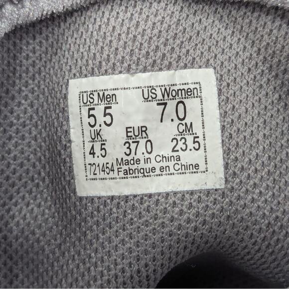 NEW Vans Crushed Velvet Sentry Old Skool WC Sneakers - Picture 10 of 10